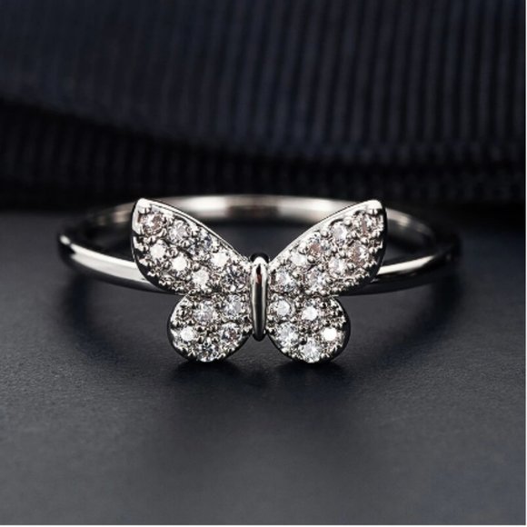 🍏50% OFF/3+...Mini Butterfly Ring - Picture 1 of 6